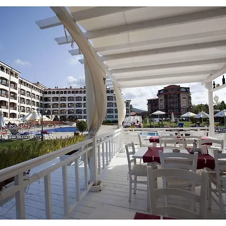 Regina Mare 4* تساريفو