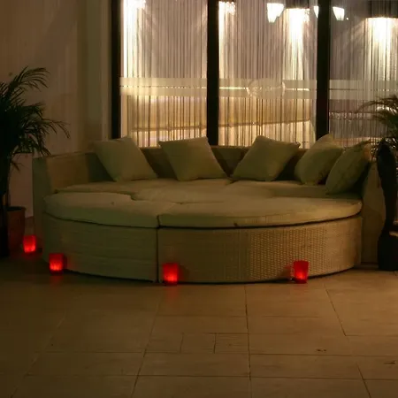 Regina Mare 4* تساريفو