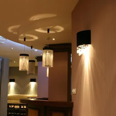 Regina Mare 4* تساريفو